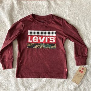 Levi’s long sleeve graphic shirt (size 2T)